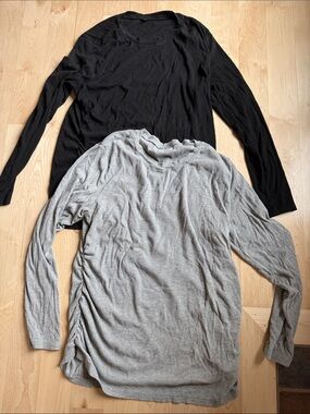 Black & Light Gray Long Sleeve Crew Neck Tops - Versatile Basics